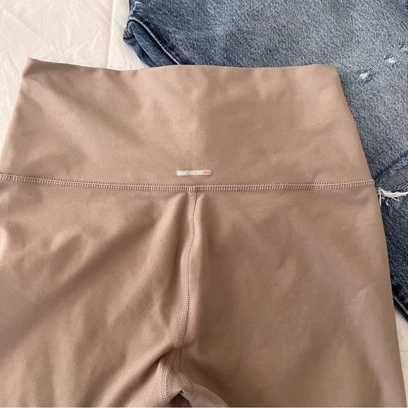 Aerie Biker Shorts Nude Size Medium - Picture 4 of 4